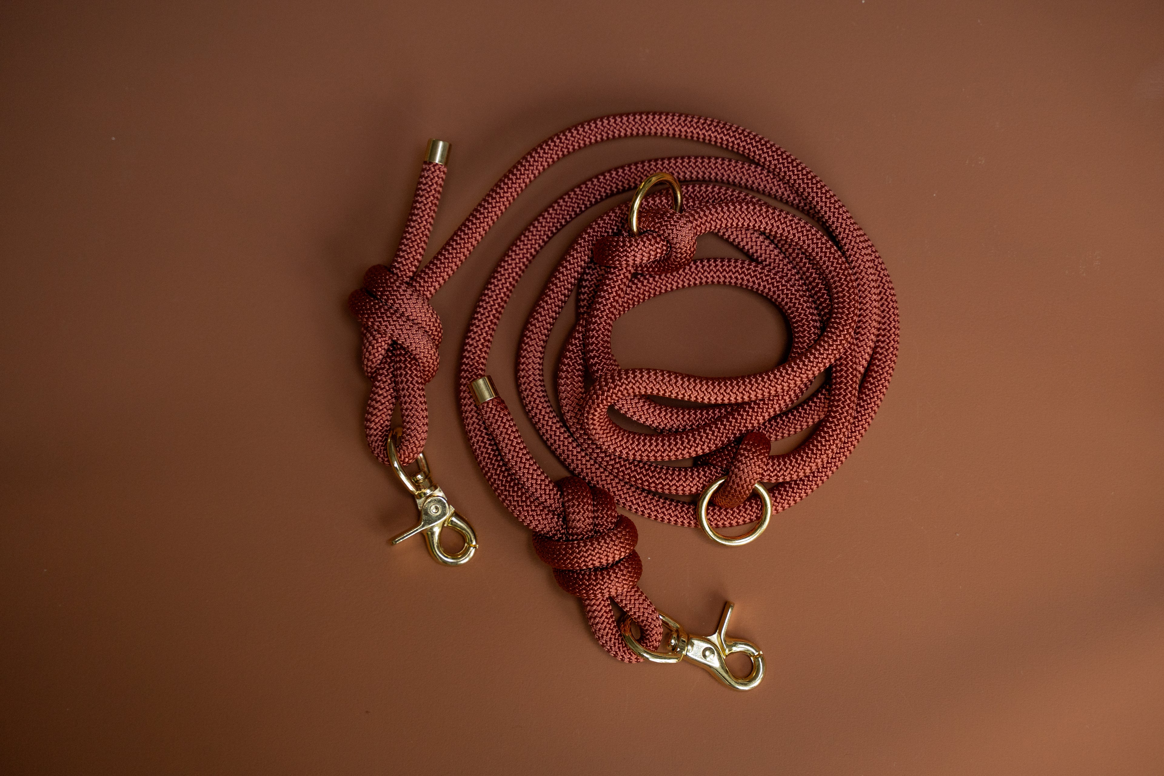 BRONZE BROWN | MULTIFUNCTIONELE HANDSFREE HONDENLIJN | 250 cm | messing haken