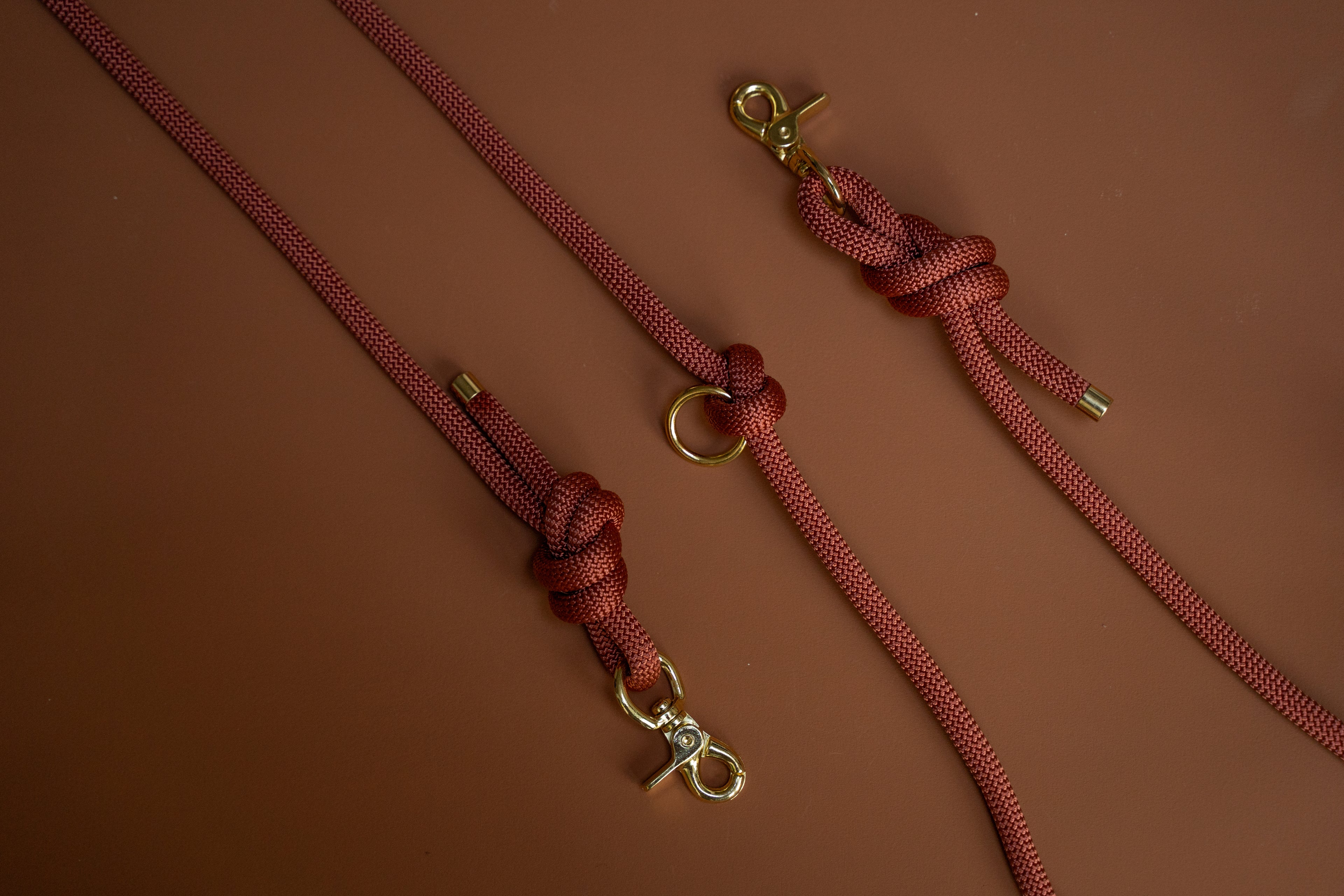 BRONZE BROWN | MULTIFUNCTIONELE HANDSFREE HONDENLIJN | 250 cm | messing haken